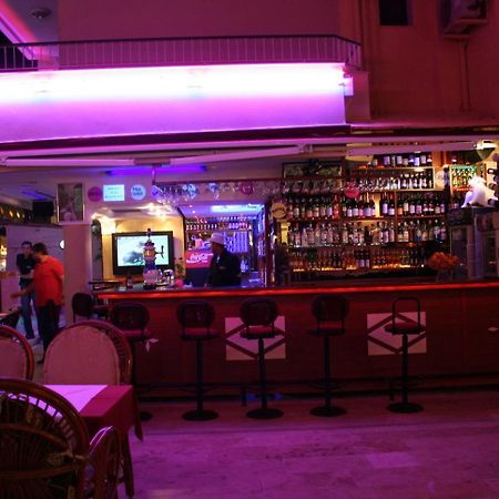 Defne & Zevkim Hotel Marmaris Exteriör bild