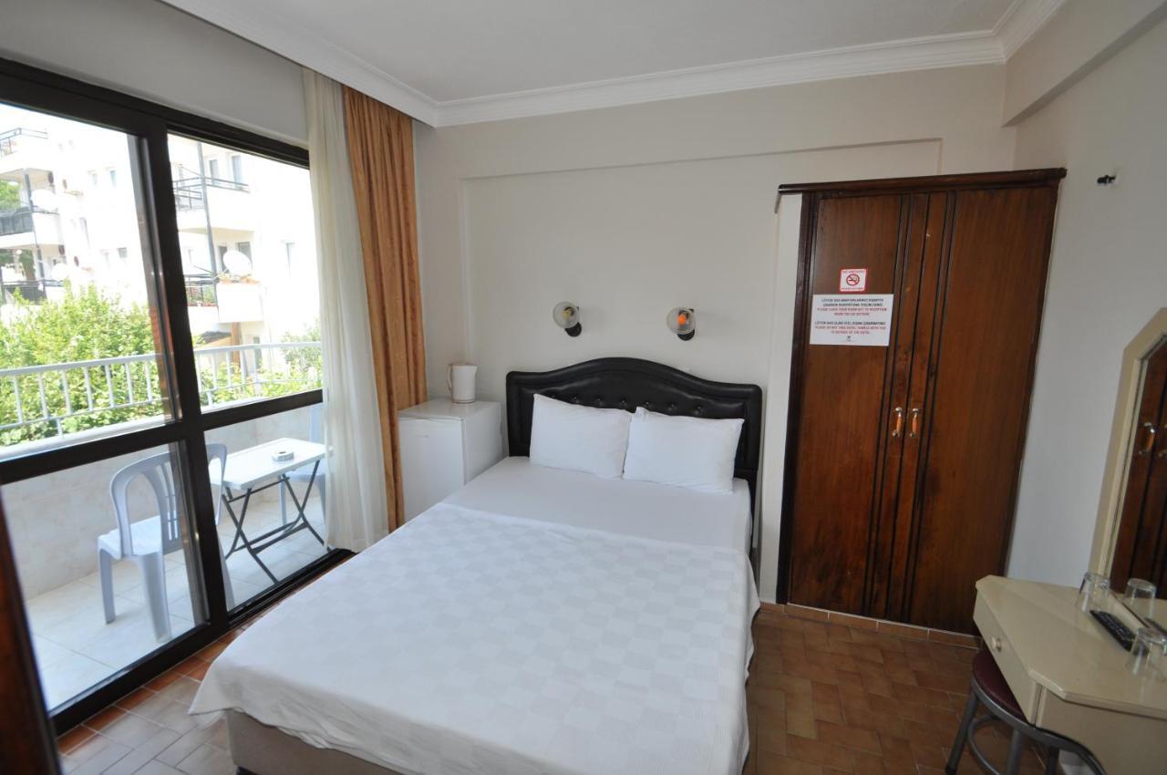 Defne & Zevkim Hotel Marmaris Exteriör bild